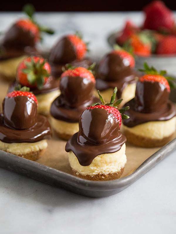 Chocolate Dipped Strawberry Cheesecake #Valentine's Day #recipes #desserts #trendypins