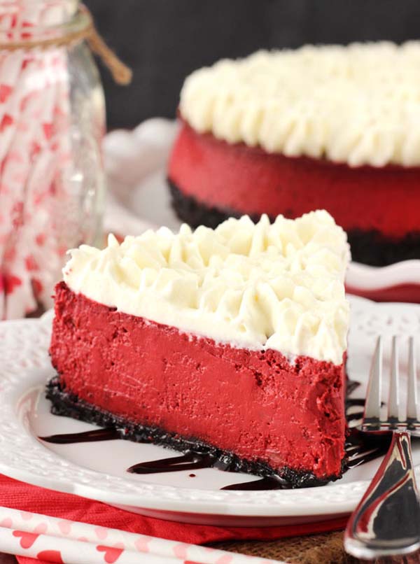 Red Velvet Cheesecake #Valentine's Day #recipes #cakes #trendypins