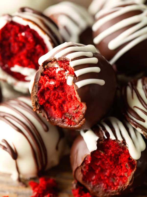 Red Velvet Truffles #Valentine's Day #recipes #treats #trendypins
