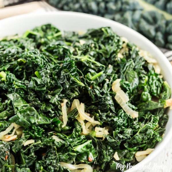 Awesome Sauteed Kale #Easter #dinner #recipes #trendypins