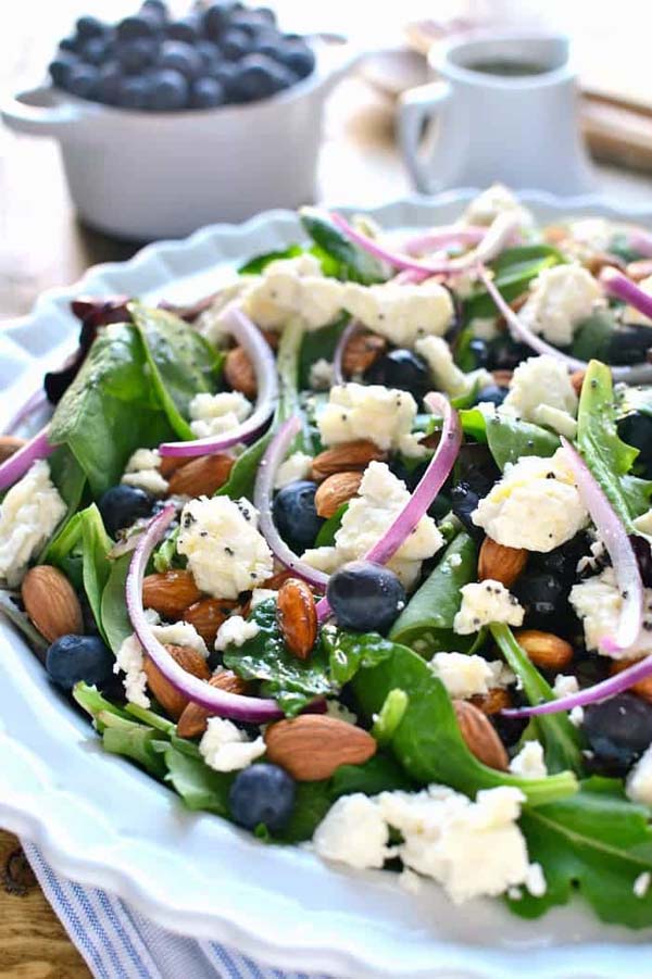 Blueberry Feta Salad #Easter #dinner #recipes #trendypins