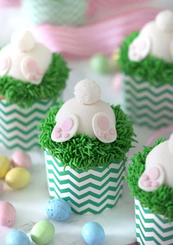 Bunny Butt Cupcakes #Easter #desserts #recipes #trendypins