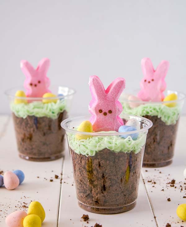 Bunny Dirt Cups #Easter #treats #recipes #trendypins