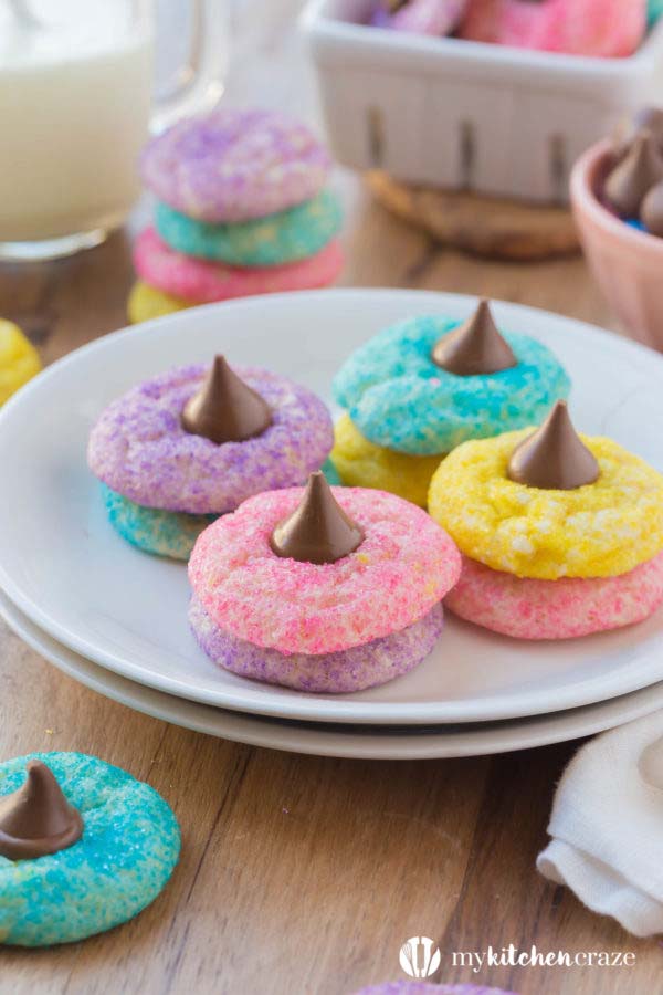 Easter Blossom Sugar Cookies #Easter #desserts #recipes #trendypins