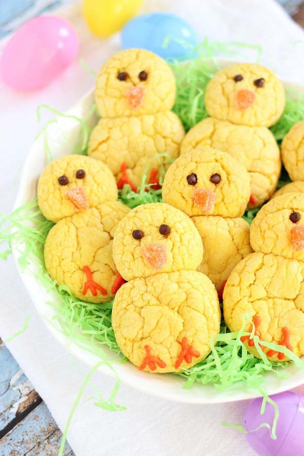 Easter Chick Lemon Cookies #Easter #desserts #recipes #trendypins