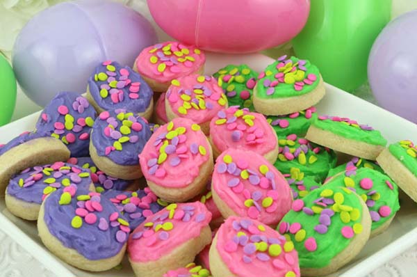 Easter Egg Sugar Cookie Bites #Easter #desserts #recipes #trendypins