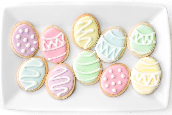 Easter Egg Sugar Cookies #Easter #treats #recipes #trendypins