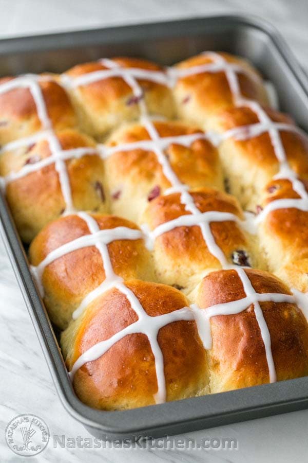 Hot Cross Buns #Easter #dinner #recipes #trendypins