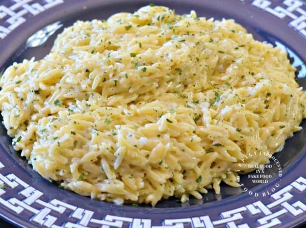 Lemon Orzo with Asparagus #Easter #dinner #recipes #trendypins