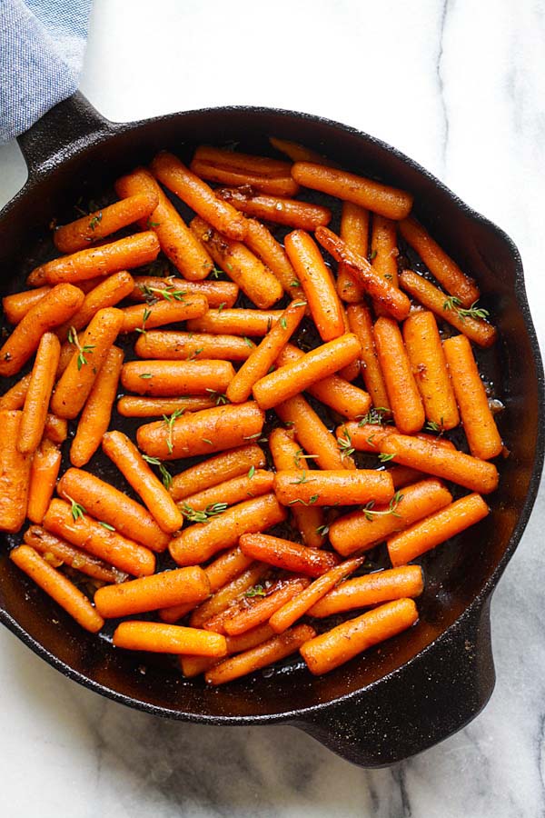 Parmesan Roasted Carrots #Easter #dinner #recipes #trendypins