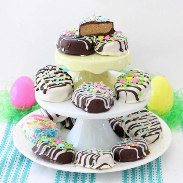 Peanut Butter Easter Eggs #Easter #desserts #recipes #trendypins