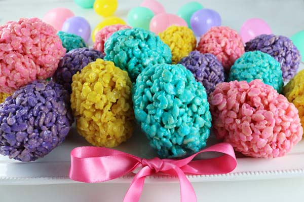 Rice Krispie Easter Eggs #Easter #desserts #recipes #trendypins