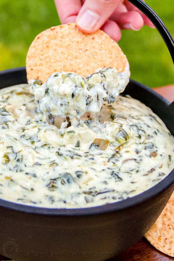 Spinach Artichoke Dip #Easter #dinner #recipes #trendypins