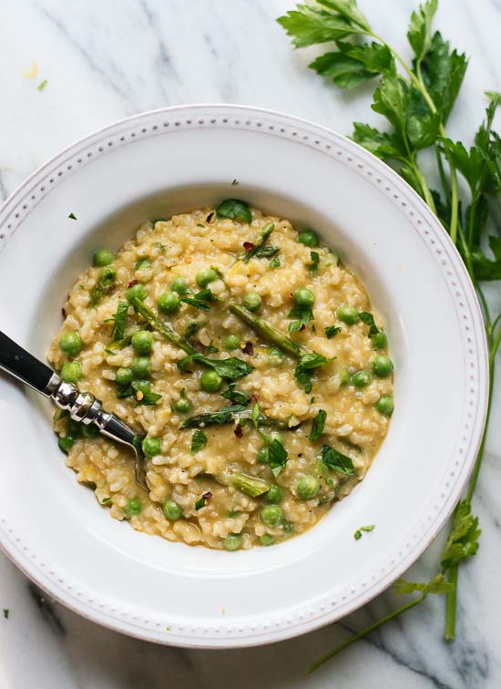 Spring Pea and Asparagus Risotto #Easter #dinner #recipes #trendypins