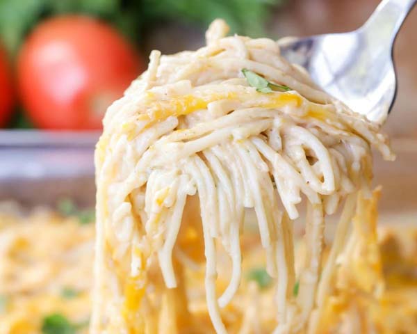 Chicken Spaghetti #meal #pantry #plan #trendypins