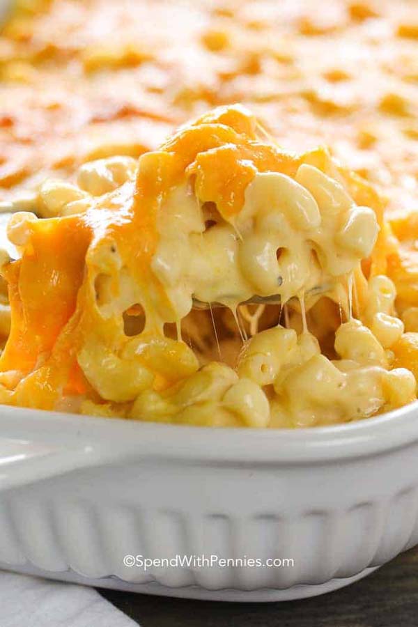 Creamy Macaroni and Cheese Casserole #pantry #staple #recipes #trendypins