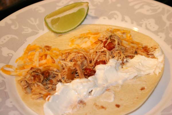 Crockpot Chicken Tacos #meal #freezer #recipes #trendypins