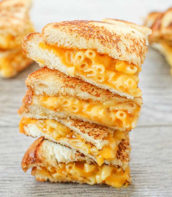 Grilled Mac and Cheese Sandwich #pantry #staple #recipes #trendypins