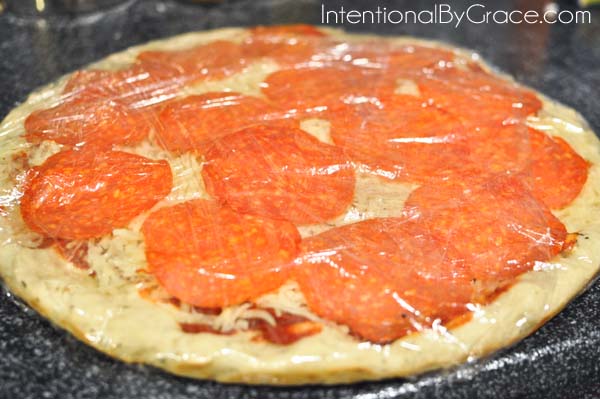 Homemade Frozen Pizzas #meal #freezer #recipes #trendypins