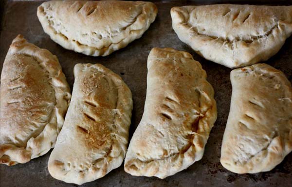 Homemade Hot Pockets #meal #freezer #recipes #trendypins