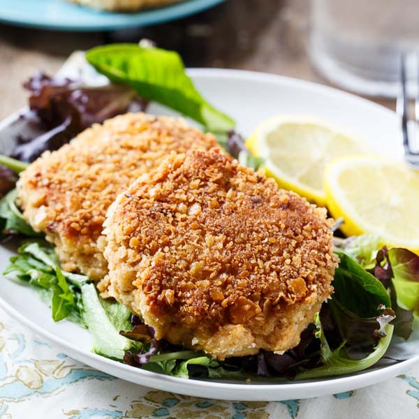 Salmon Patties #meal #pantry #plan #trendypins