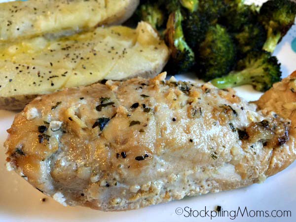 Slow Cooker Garlic Lemon Chicken Freezer Meal #meal #freezer #recipes #trendypins