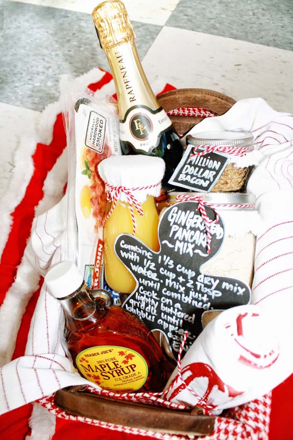 Christmas Morning Pancake Breakfast Gift Basket #Christmas #food #gifts #trendypins