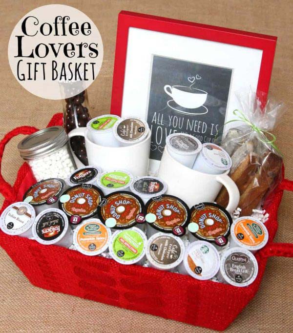 Coffee Lover's Gift Basket #Christmas #food #gifts #trendypins