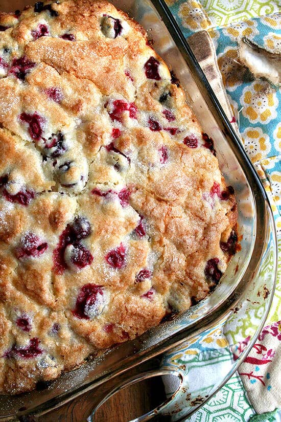 Cranberry Buttermilk Breakfast Cake #Christmas #breakfast #recipes #trendypins