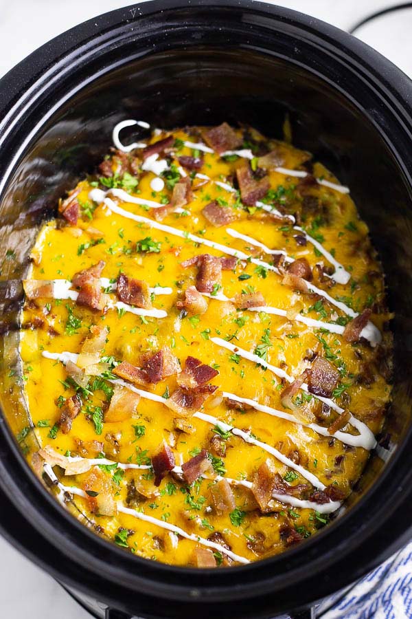 Crockpot Overnight Breakfast Casserole #Christmas #breakfast #food #trendypins