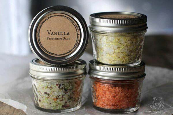 Flavored Salt Gifts #Christmas #food #gifts #trendypins