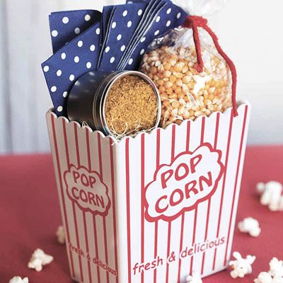Gourmet Popcorn Gift Basket #Christmas #food #gifts #trendypins
