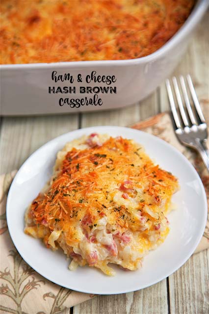 Ham and Cheese Hash Brown Casserole #Christmas #breakfast #casserole #trendypins