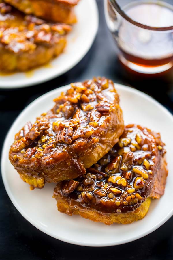 Overnight Pecan Pie French Toast #Christmas #breakfast #food #trendypins