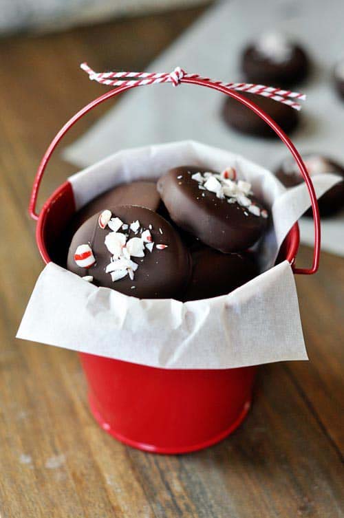 Peppermint Patties #Christmas #food #gifts #trendypins