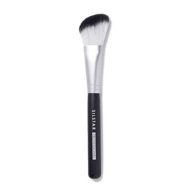 Contour Brush #makeup #beauty #trendypins