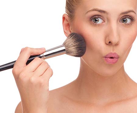 How To Use Bronzer Blush Brush #makeup #beauty #trendypins