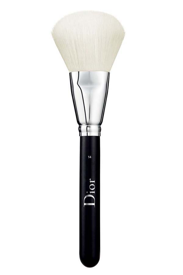 No.14 Powder Brush #makeup #beauty #trendypins