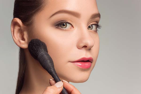 How to apply and blend face powders #powder #makeup #beauty #trendypins