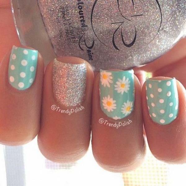 27. Polka Dots and Daisy Flower Nail Design #polkadotnails #trendypins