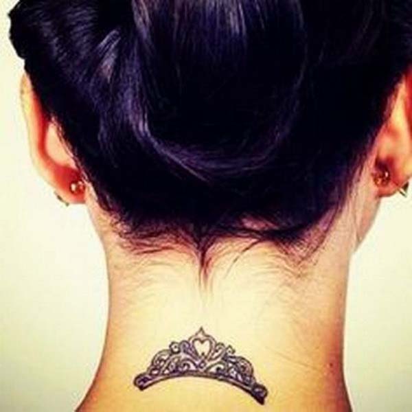 14.Chic Small Crown Back of Neck Tattoo #tattoos #necktattoos #trendypins