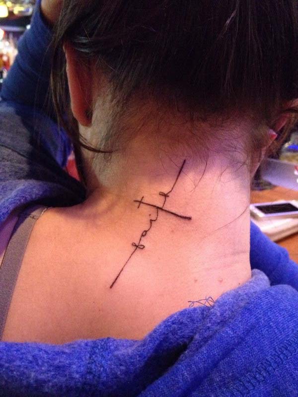 19.Cross Faight Tattoo for Women on Back of the Neck #tattoos #necktattoos #trendypins