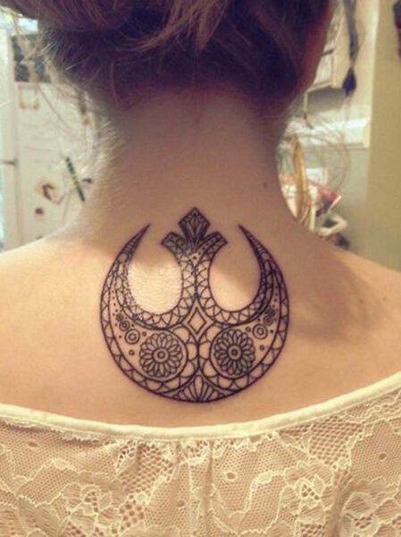 57 Good-Looking Back of The Neck Tattoos