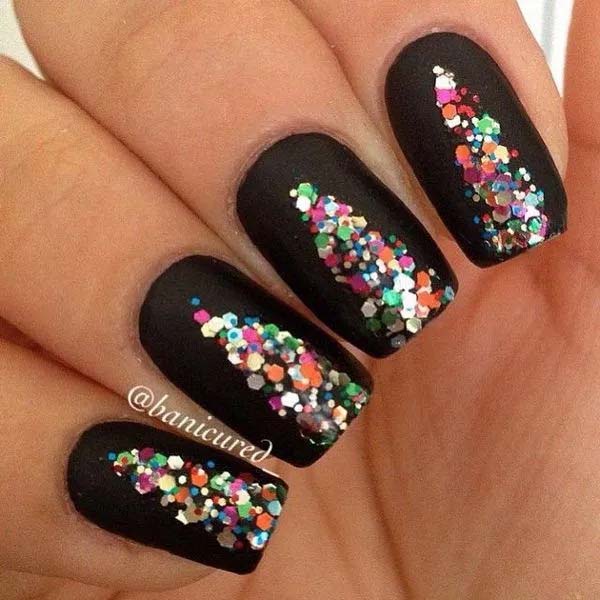 6. Black Background Nails With Colorful Sequins #blacknails #beauty #trendypins