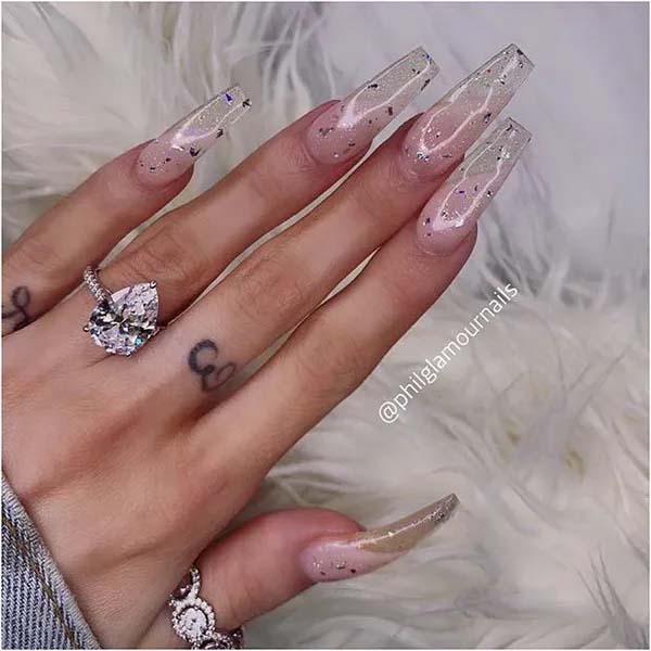 3. Chic Nails With Sparkle #acrylicnails #beauty #trendypins