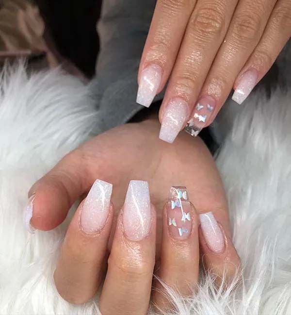 4. Clear Accent Nail #acrylicnails #beauty #trendypins