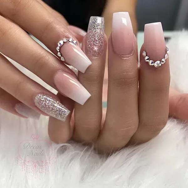 12. Clear Nails With Silver Glitter #acrylicnails #beauty #trendypins