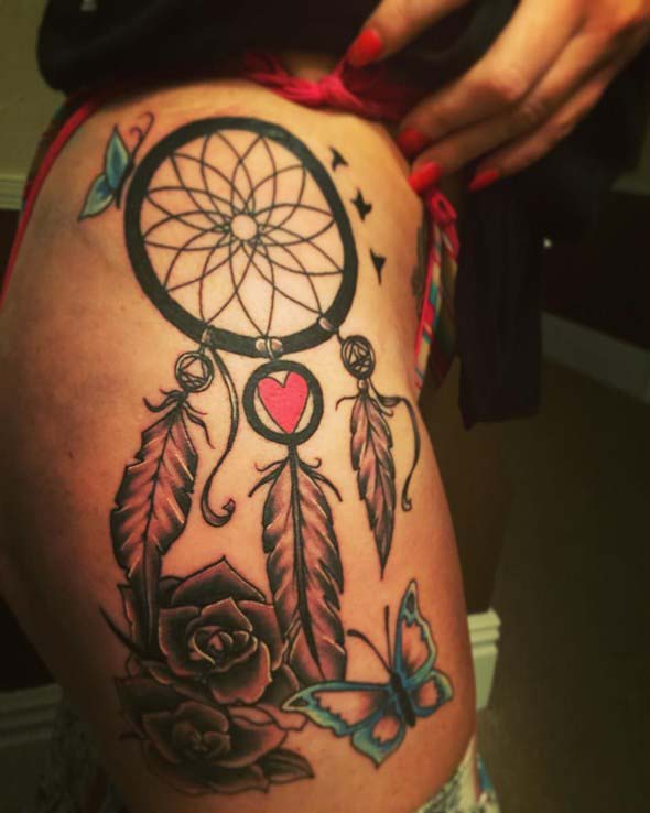 Girl Showing Her Leg Dreamcatcher Tattoo #trendypins