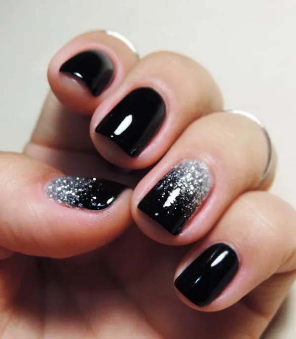 28. Silver Glitter On Black Nails #blacknails #beauty #trendypins