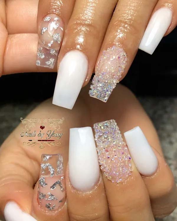 37. Stylish Clear Acrylic Nails Art With Gems #acrylicnails #beauty #trendypins